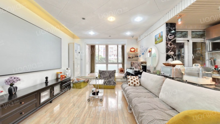 玉林品上二手房实景图