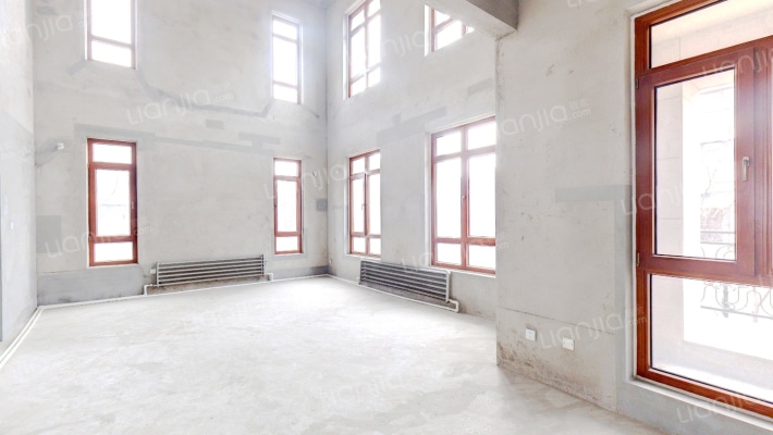 天茂湖凡尔赛庄园二手房实景图