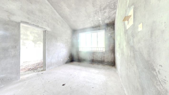 中国青城1期二手房实景图