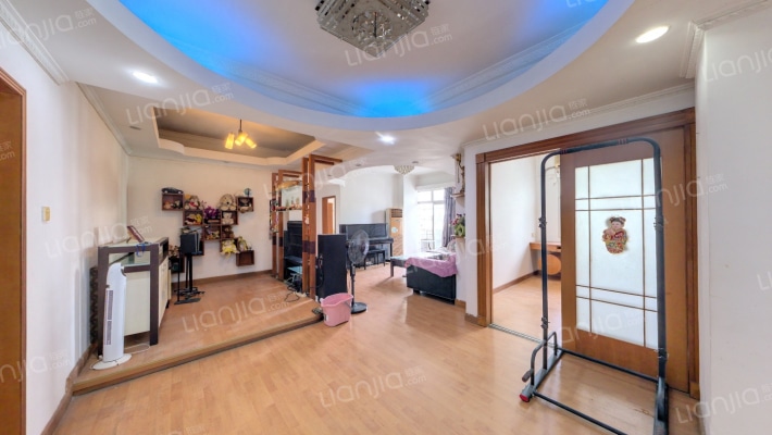 体育东小区二手房实景图