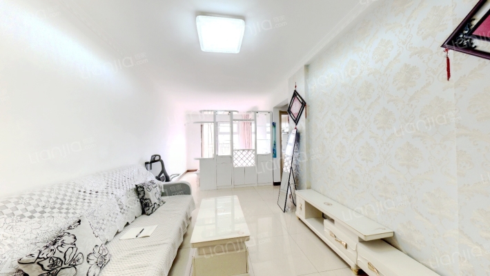 中央湖畔二手房实景图