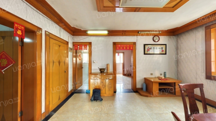 化工厂生活区二手房实景图