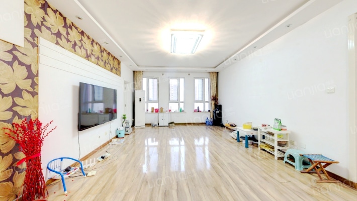 丽水芳洲二手房实景图