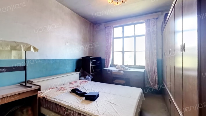 新亚街67号二手房实景图