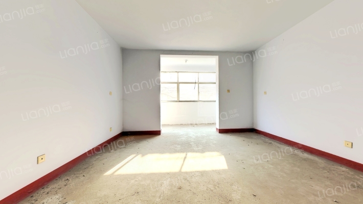 人劳局家属院二手房实景图