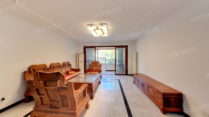 西江华府四区二手房实景图