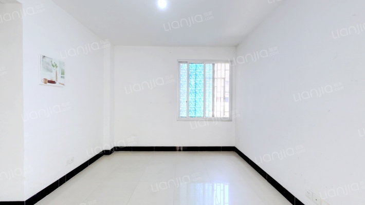 解放路团结小区二手房实景图