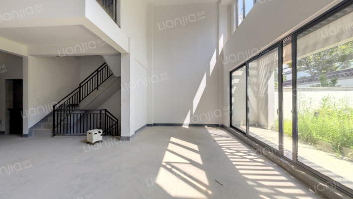 西溪山庄麓云苑二手房实景图