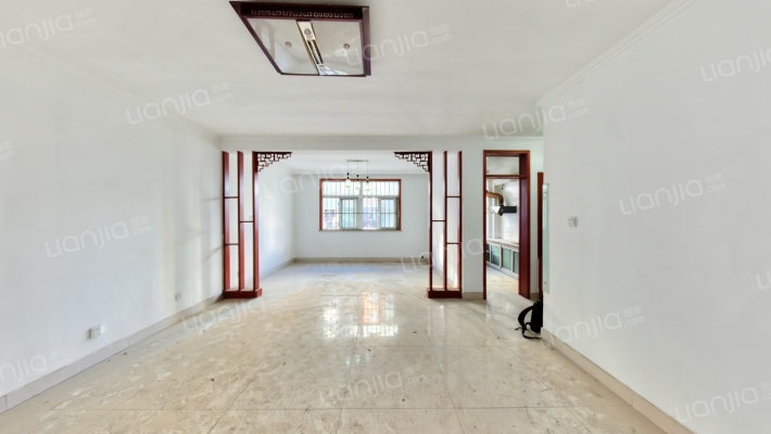 龙润花园二手房实景图