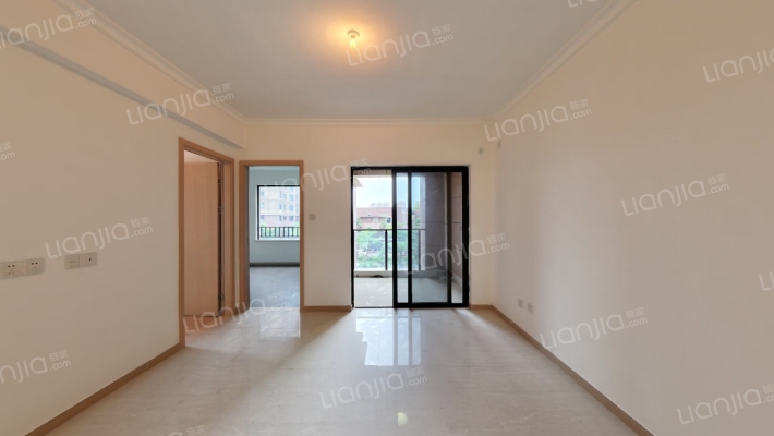 中邦御珑湾二手房实景图