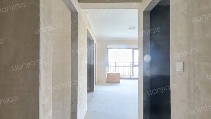 美的君兰锦绣二手房实景图