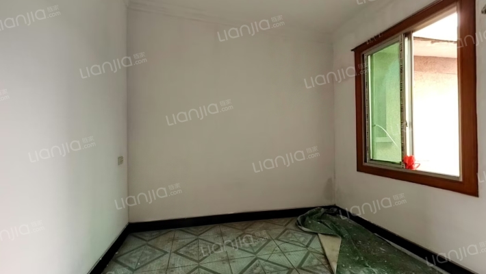 导航站小区二手房实景图