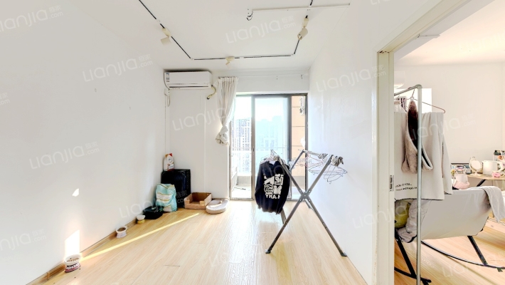 世茂璀璨天城一期二手房实景图