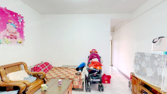 丽日小区二手房实景图