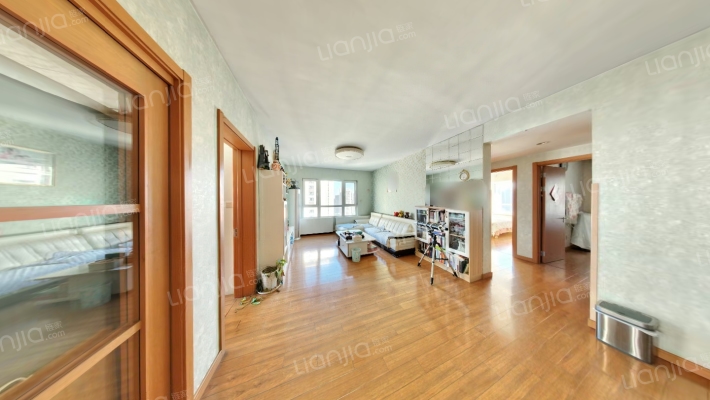 万科信成道三期二手房实景图