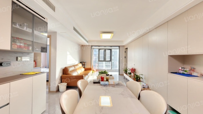 江来上府二手房实景图