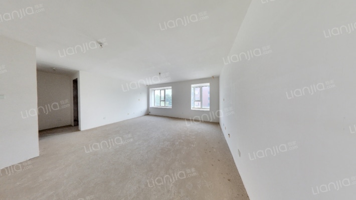 渤龙御湖湾二手房实景图