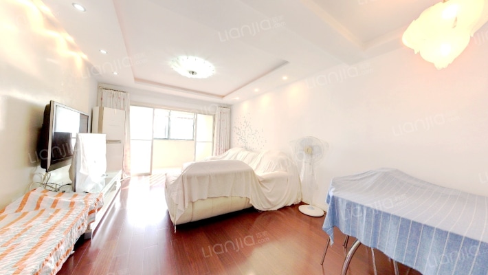 龙西新村莲花苑二手房实景图