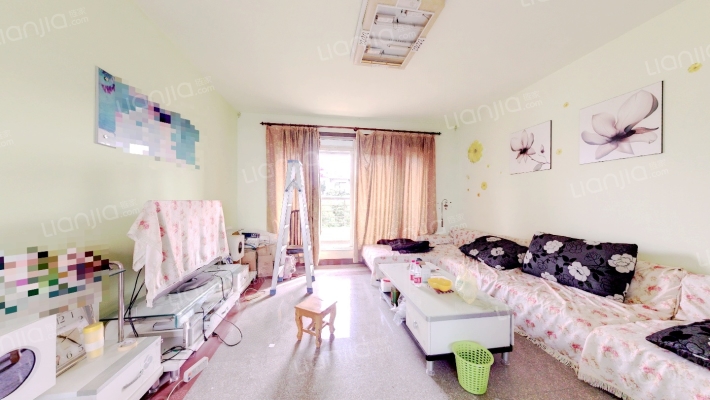 那城二手房实景图