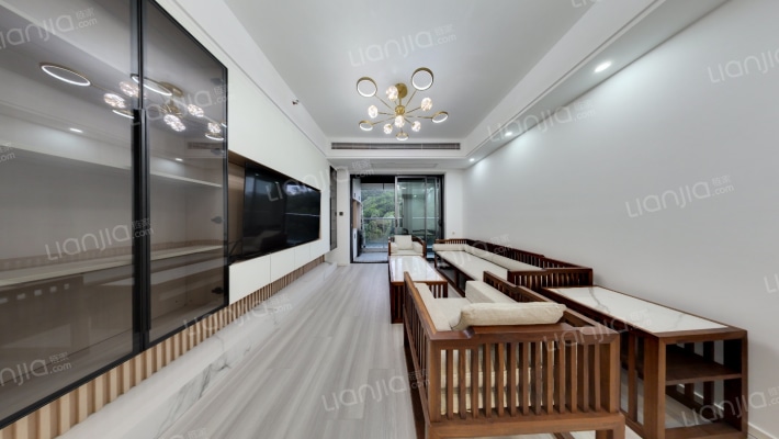 新世界·临海揽山御园二手房实景图