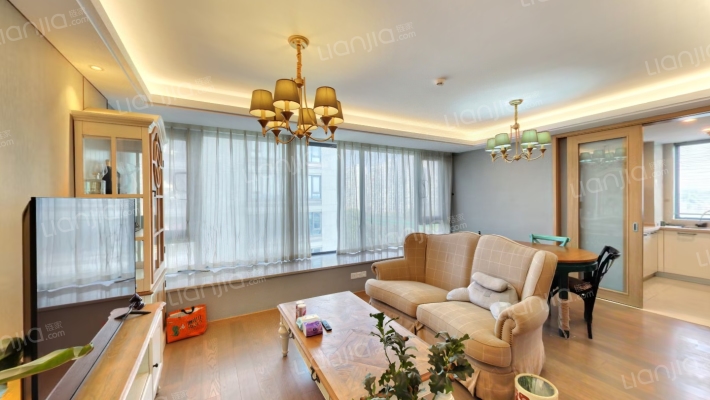 融创金成江南府二手房实景图