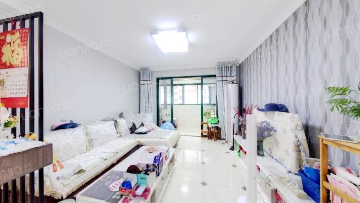 明城华贵园二手房实景图