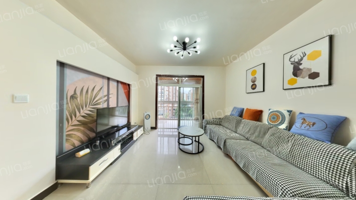 现代新居C区二手房实景图