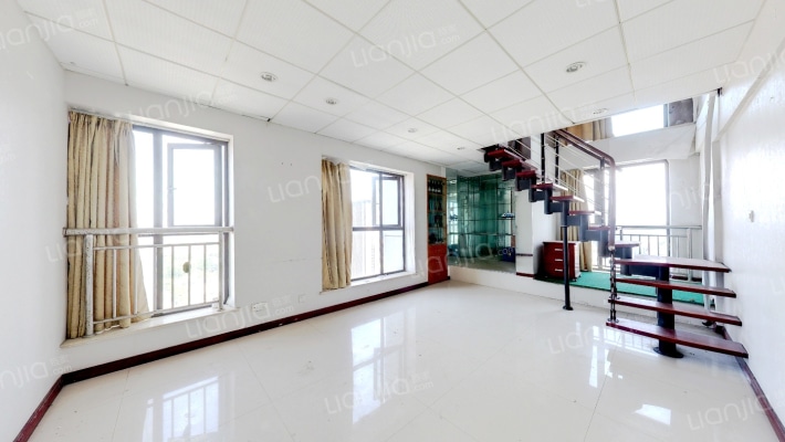 隆禧大厦二手房实景图