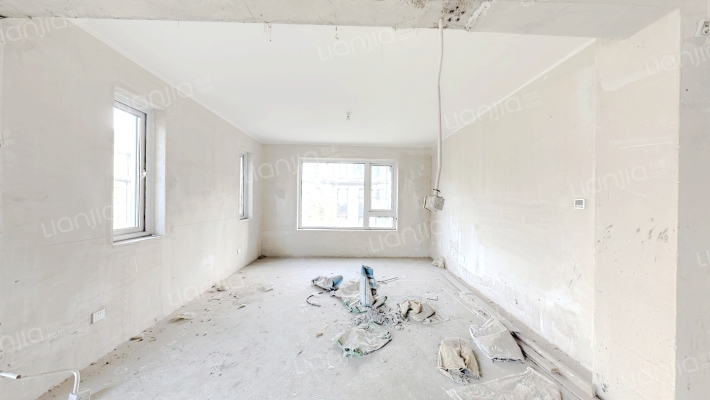 龙湖悠山郡四期二手房实景图