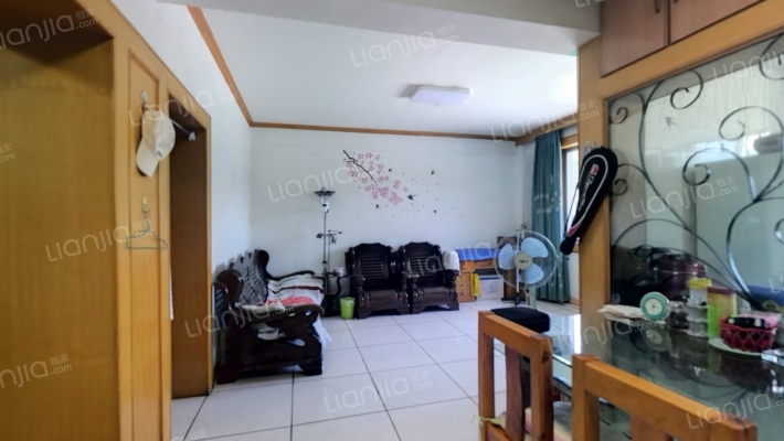 钛业小区二手房实景图