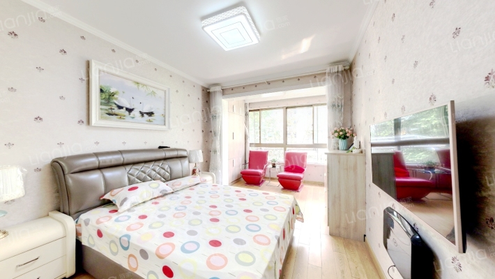 黑龙江路26号二手房实景图