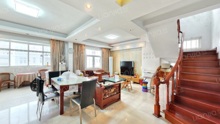 百家湖西花园巴黎城二手房实景图