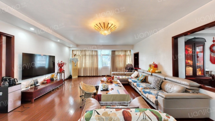 绿茵花园二手房实景图