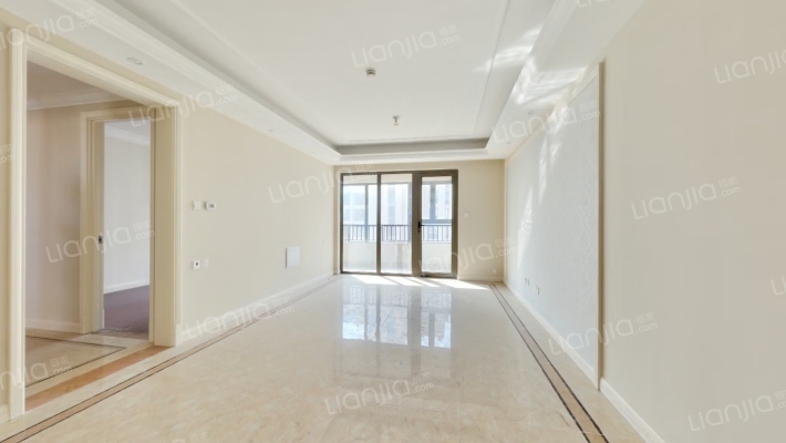 东方学府二手房实景图