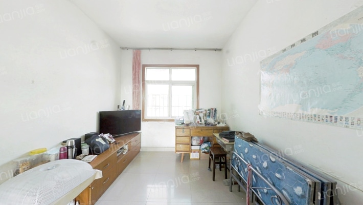 江南蓄电池厂小区二手房实景图