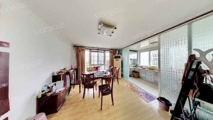 金秋小区二期二手房实景图