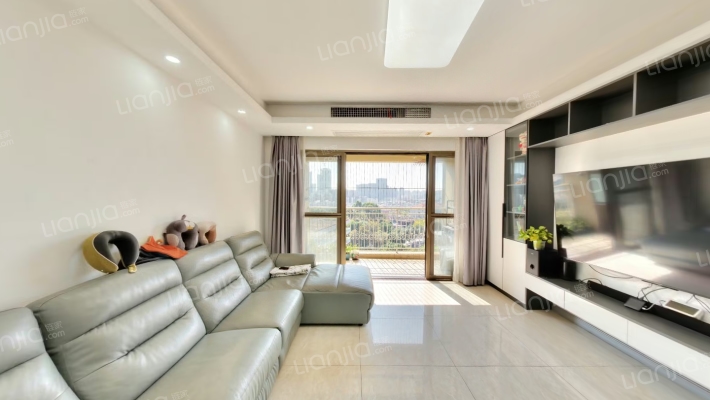 明月金岸花园二手房实景图