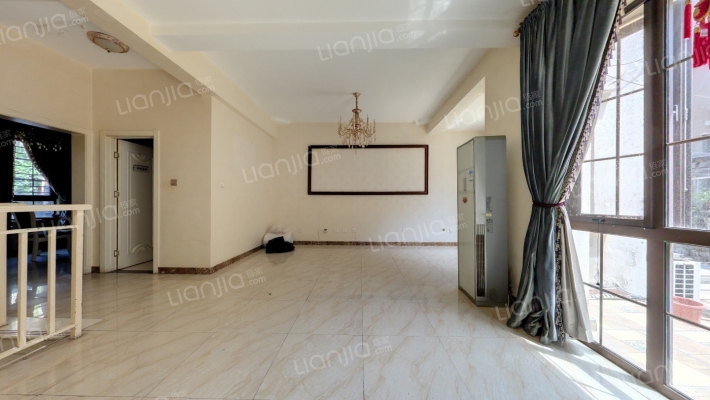 阳光邑上别墅区二手房实景图