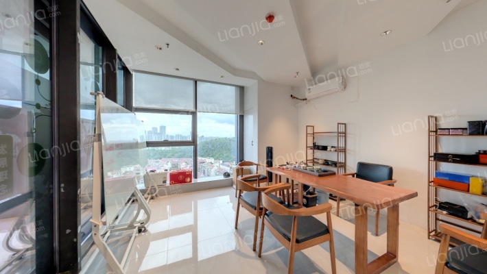 国喜喀斯特广场二手房实景图