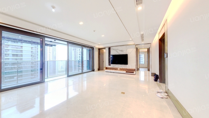 臻奥院一期二手房实景图