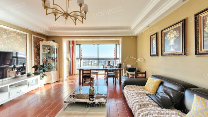 官房都铎城邦二手房实景图