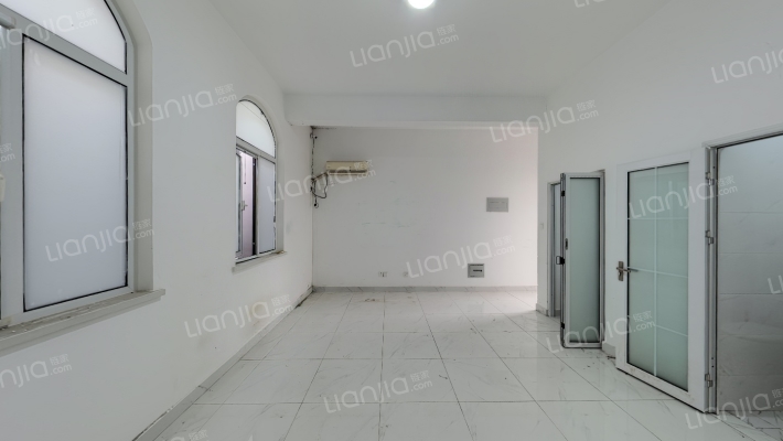 嫩江路二手房实景图