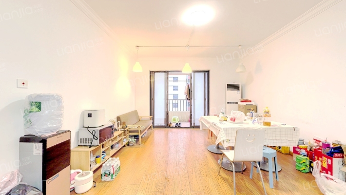 昆山柏盛园二手房实景图