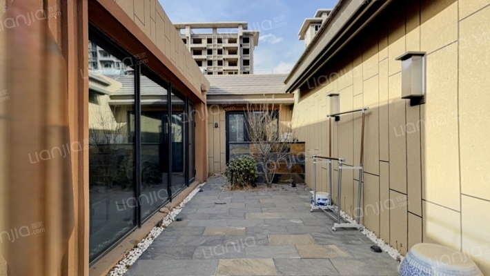 万科京城上方二手房实景图