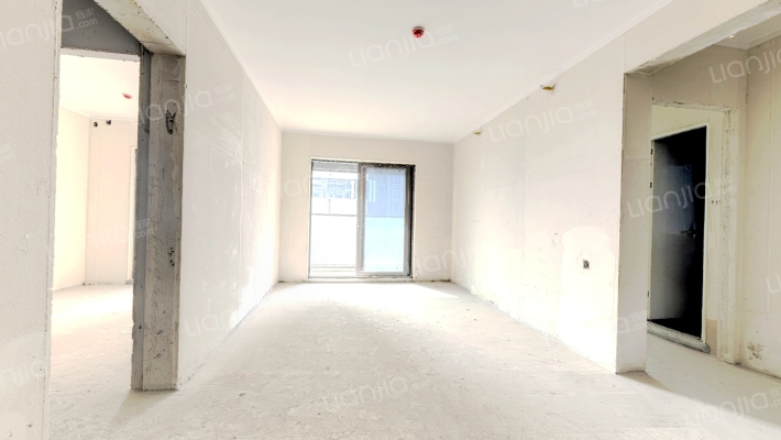 融创玖玺臺二手房实景图