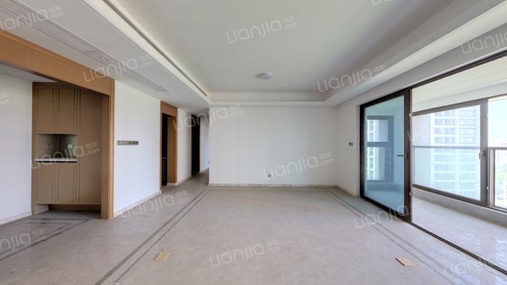 公园大道上峯二手房实景图