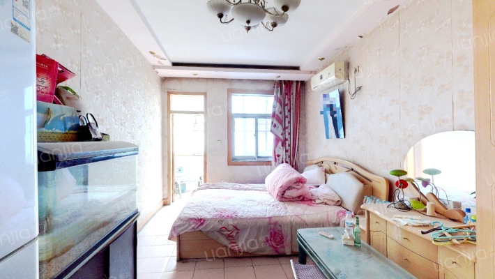 凤凰山南路4号二手房实景图