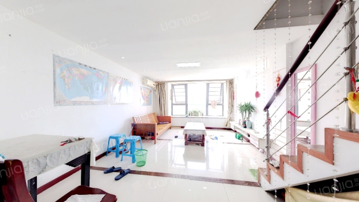 合景睿峰二手房实景图