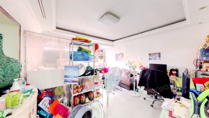 鱼鳞浃小区四组团二手房实景图