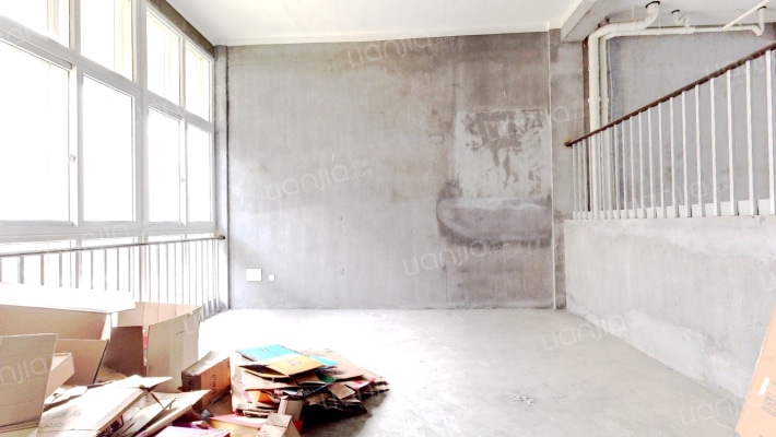 海宏双浦名苑二手房实景图